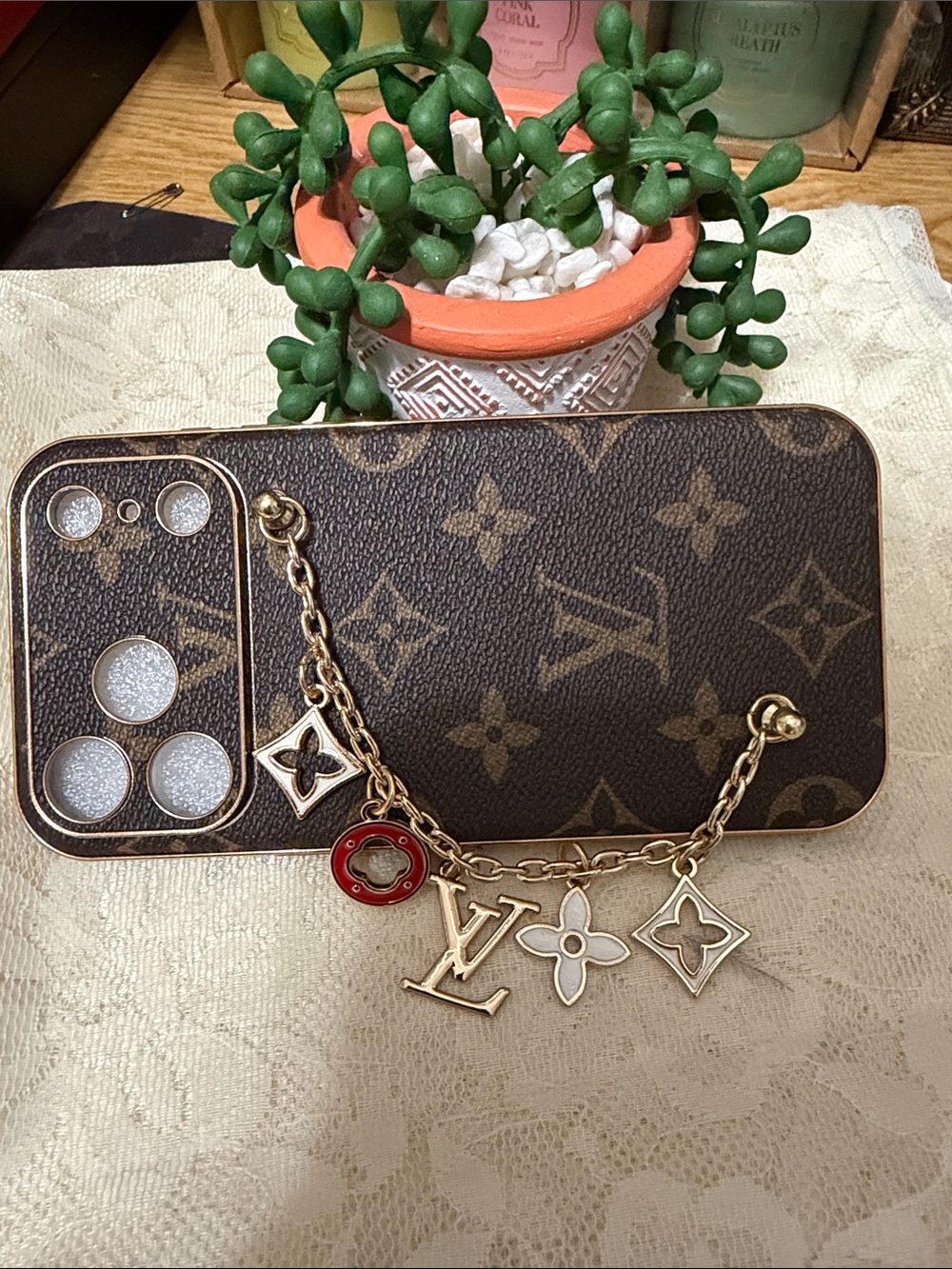 📲BOGOHO📲📲Brown Monogram Phone Cover with Gold Charm Chain for IPhone 17 Pro Max